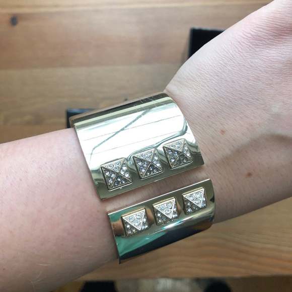 Victoria's Secret Golden Bangle Cuff - Picture 3 of 12